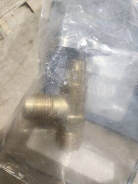 Automann 177.42110d Shut Off Valve 5/8in Sae X 1/2in Npt