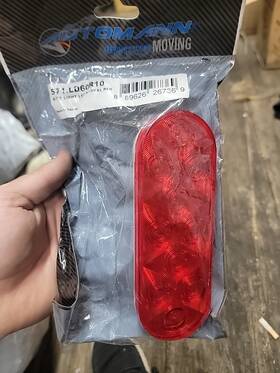 Automann 571.ld60r10 S/t/t Light Led 6 In Oval Red 10 Pcs