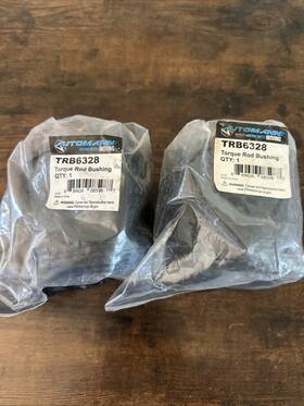 Automann Trb6328 Lot Of 2 Torque Rod Bushing Chalmers 22128 22082 357848c1