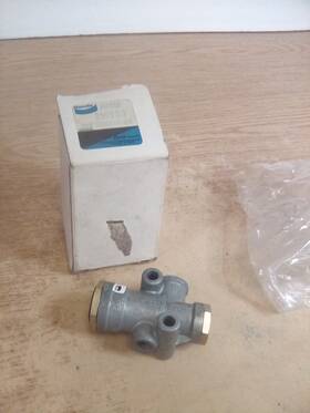 280758 Bendix Tr-3 Inversion Valve