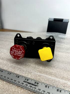 800521 Bendix Mv 3 Air Brake Manifold Control Dash Valve