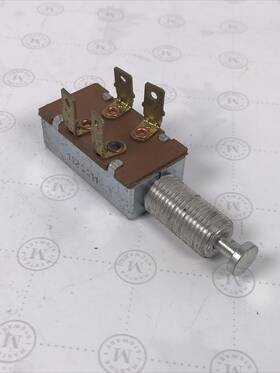 1124411 Cole Hersee Momentary Door Switch Nos
