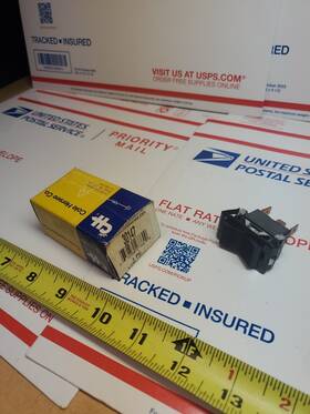 30147 Cole Hersee Switch New A3 30147 Cole Hersee Switch New A3