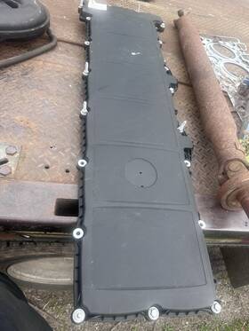 Detroit A4720105430 Dde Cylinder Head Cover Assembly