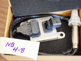 Detroit Diesel A010153228 Nox Sensor