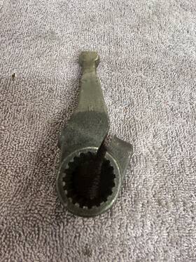 16386 Eaton Fuller Transmission Shift Finger Used Excellent Condition 16386 Eaton Fuller Transmission Shift Finger Used Excellent Condition