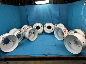 Freightliner 0307231m1 Cascadia 126 Accuride 22.5 Inch Steel Wheel 10pc Set 2020 White Oem