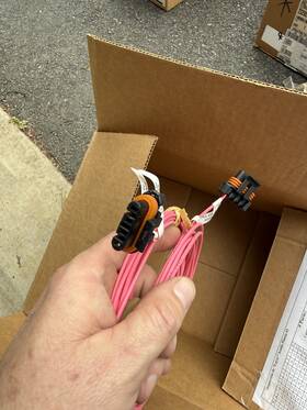 A06-85682-000 Freightliner 1650555 Alternator Harness A06-85682-000 Freightliner 1650555 Alternator Harness