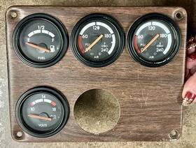 22-20982-02 Freightliner Dash Panel W Gauges P In Stock Ready To Ship