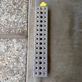 Freightliner 22-73639-075 Fuel Tank Strap Step For