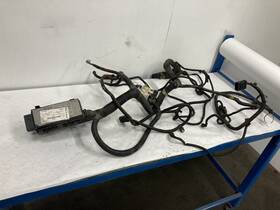 24-01780-000 Freightliner Cascadia Fuse Box - Used P/n 2401780000