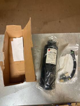 319745 Freightliner Abp N83 Filter Drier Reciever New In Box