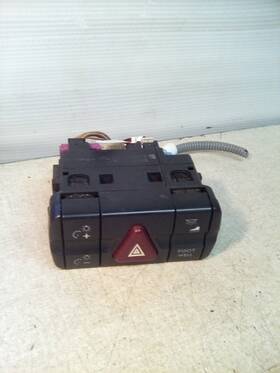 A06-74863-000 Freightliner Switch Panel A06-74863-000 Freightliner Switch Panel