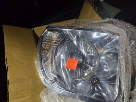 A06-88632-007 Freightliner Original Headlight Assembly Right Side 299.4 Mm