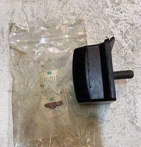 Freightliner A17-14568-000 Isolator