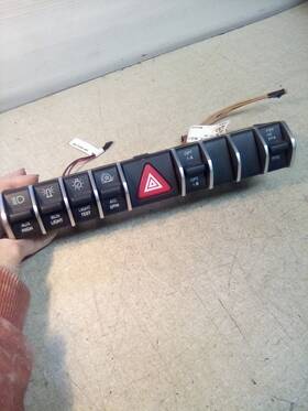 A66-07491-001 Freightliner Western Star Modular Switch Field Primary Slave Black