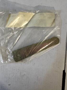 A6809881278 Freightliner A680981278 Clip - Retainer Handle A 680 988 12 78
