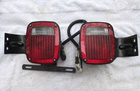 Grote 5370 Ford Truck 5371 L&r Tail Lights Trailer With Wiring Harness And Brackets