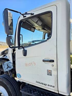 Hino 120.111112 Used 2012 268 Left Door Shipped Manual Window Los Angeles