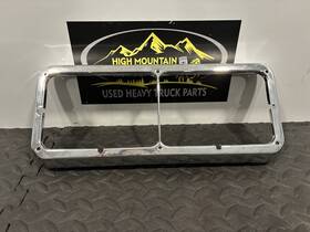 57533990 Indian Trucks Universal Headlight Bezel For Dual 4 Inch X6 Lights Chrome Plastic Tag# 16545