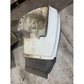 International 1657748c4 4700 Fender Extender Pass. Side Pn 1657748c3 # 17310 Pick Up