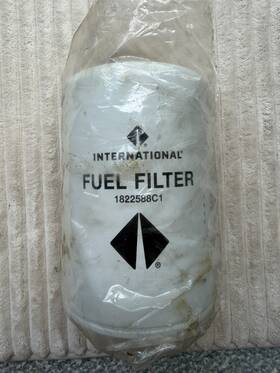 International 1822588c1 Fuel Filter