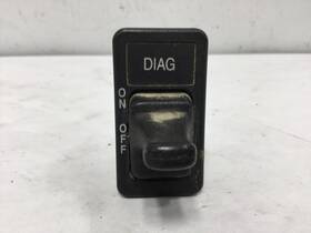International 2019847c10446 9200 Diag Dash/console Switch - Used P/n