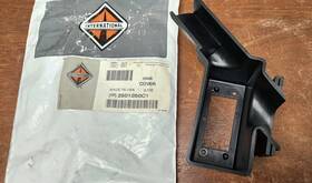 International 2501250c1 Oem Heater Conduit Cover