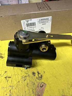 2607243c94 International Navistar Height Control Valve Hcv Air Suspension New