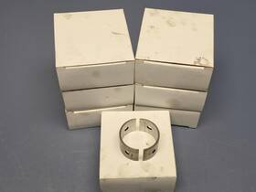 International 3004713c93 - Camshaft Bearing Kit Set A26 N13 Genuine