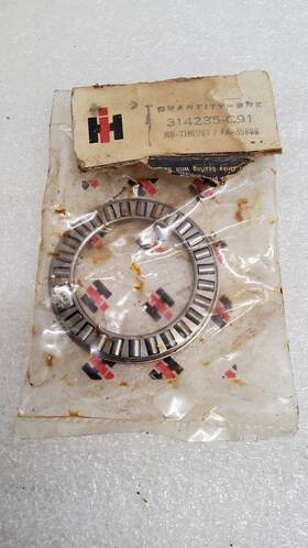 International 314235c91 Nos Harvester T17 And T18 Clutch Gear Thrust Bearing