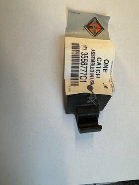 International 3558777c1 Genuine Hood Catch Part # New