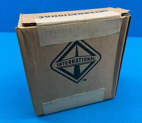 International 433246001 Genuine Navistar Red Stop And Turn Light