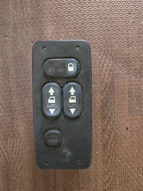 International 6111900c1/5012212r1 Oem Prostar Lh Window Switch Pod/panel 6111900c1/ 5012212r1