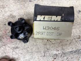 Kem W3046 Distributor Cap