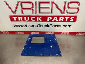 Kenworth S22-1082-10142128 Plate-transmission Access