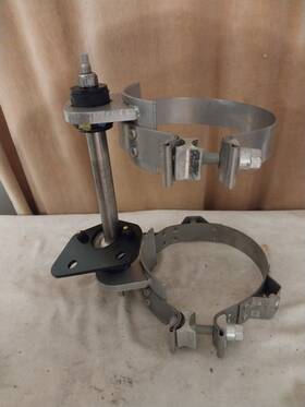 Mack 22817713 New Genuine Exhaust Bracket Upper Stack Mount Muffler To Cab