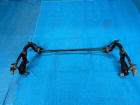23631163 Mack Anthem Hood Pivot Bracket 2023 Oem