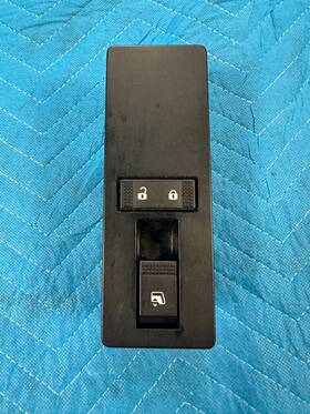 23929134 Mack Anthem Passengers Door Electrical Switch 2023 Oem 23929134 Mack Anthem Passengers Door Electrical Switch 2023 Oem