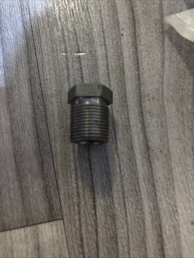 Mack 32gb2129m M20x1.5x27mm Oil Adapter Truck