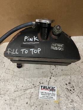 85130240 Mack M4 Upper Coolant Reservoir Tank Used 85130240 Mack M4 Upper Coolant Reservoir Tank Used