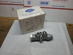 Rsl110474 Meritor 110474 Anti Backcharge Valve 3/8 Inch Npt..new..see Photos Please