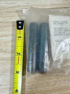 Metroquip 1061680 Lot Of 2 Elgin Spring Pin Same As El103137 G