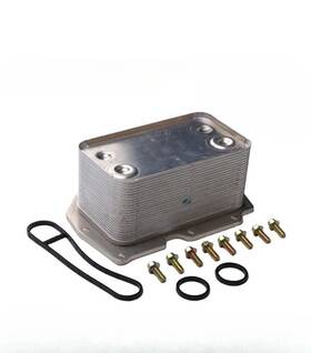 Navistar 441413 04-10 Dt466/e Oil Cooler 1842418c3 1842530c94