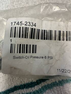 Paccar 1745-2334 Oil Pressure Switch. #1745-2334