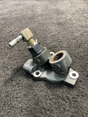 1889692 Paccar 2019 Kenworth T880 Mx-13 Engine Water Manifold Oem