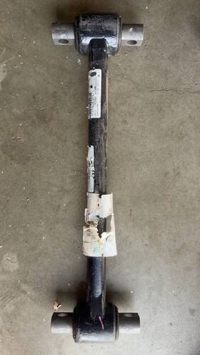 Paccar 67428-475 Torque Rod