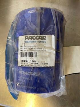 Paccar D50-1076 Cac Connetor Hump Hose Cold Side Kenworth/peterbilt Part Number