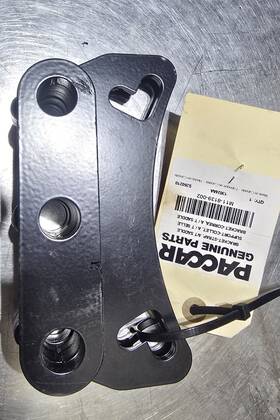Paccar M11-8139-002 Oem Air Tank Strap Bracket
