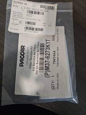 Paccar M37-6272 M37-6273 Kit